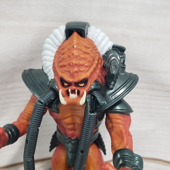 Predator Clan Leader Ultimate Alien Hunter Action Figure Kenner 6.5 Inch 1994 - Picture 2 of 11